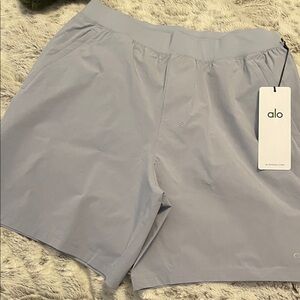 ALO men’s shorts